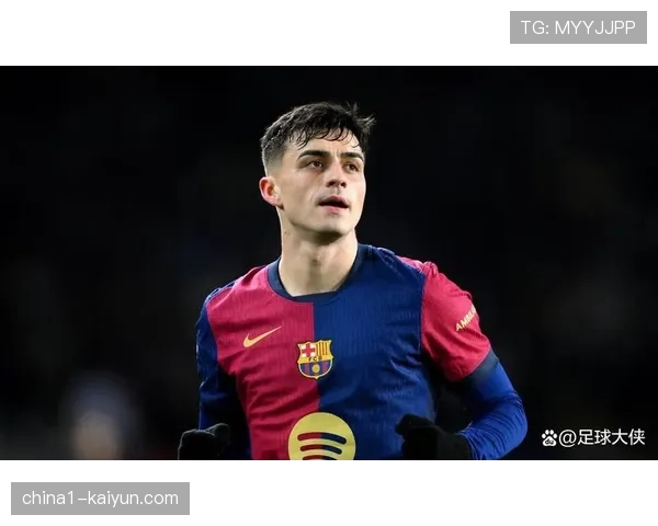 佩德里半场被换下状态不佳 巴萨中场核心表现挣扎 佩德里半场被换下状态不佳 巴萨中场核心表现挣扎